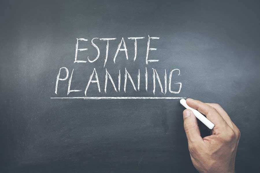 Estate planning written in chalk on a blackboard